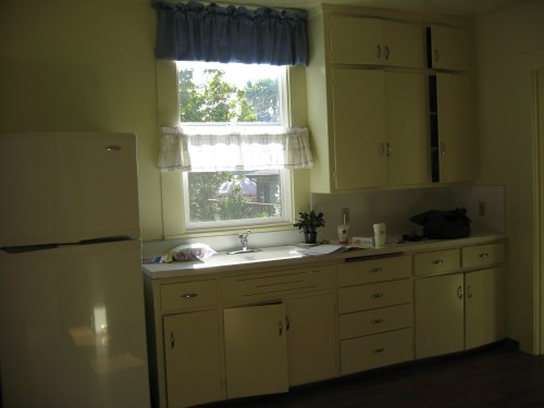 This side of the kitchen we didnt change much.