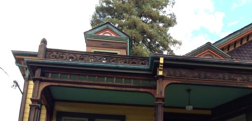 nice walnut street house detail 2
