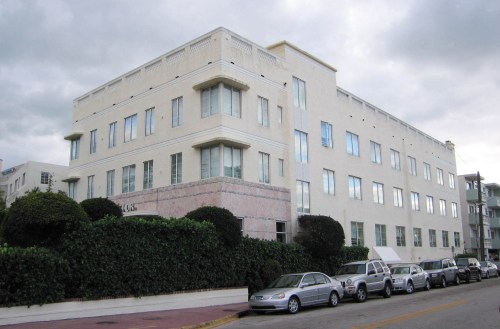 art-deco-miami-beach-16-e1499349338338.jpg